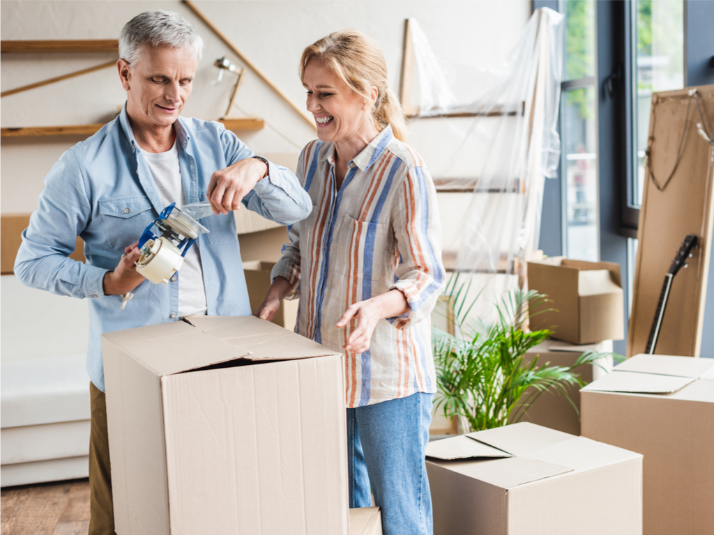 Pros and Cons of Downsizing After Retirement