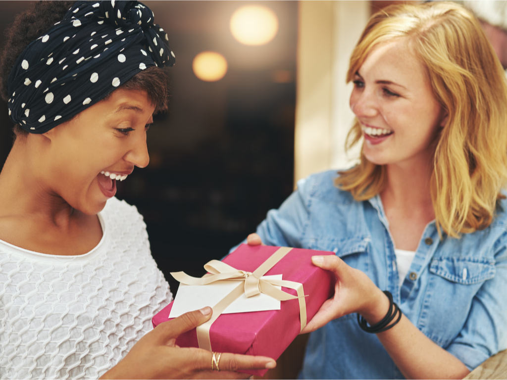 The Ultimate Guide to Giving Gifts on a Budget